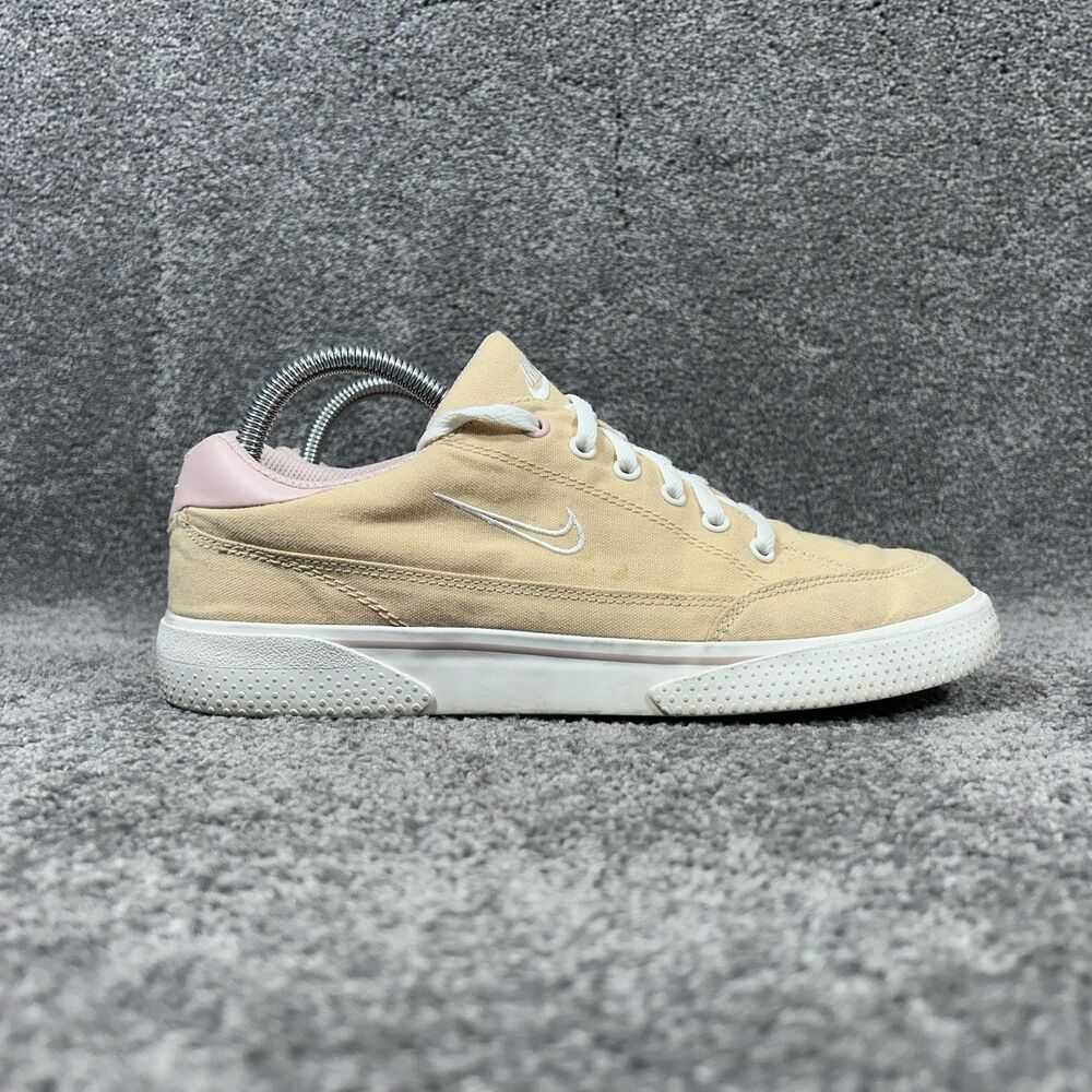 Nike GTS 97 DX3735-200 Women's Size 9 Tan Canvas Athletic Shoes Used